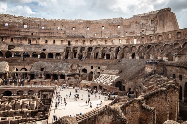 Colosseum Arena Interior – Aerial Daytime View
