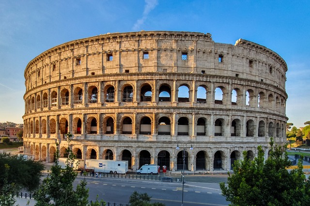 Colosseum in Morning Light – Rome, Italy